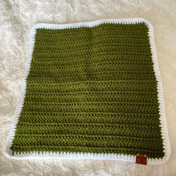 NWT BABY LOVEY, security blanket, approx 15” square. Crochet handmade - Picture 1 of 2